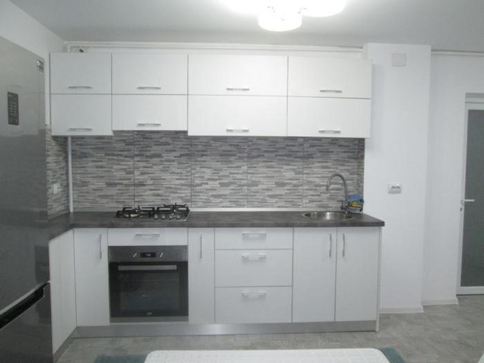 Apartament Sarra Targoviste Eksteriør bilde