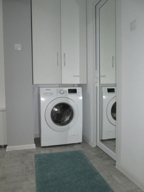 Apartament Sarra Targoviste Eksteriør bilde